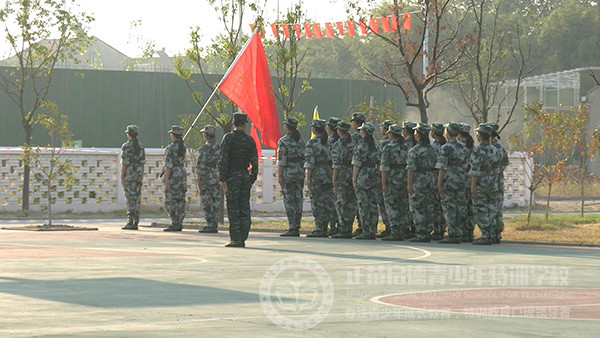 叛逆孩子学校:面对青少年叛逆期，你的耐心有多