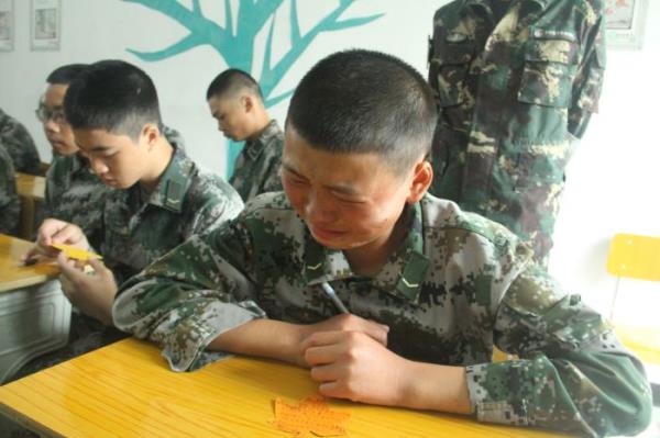 问题青少年管教学校感恩教育课程