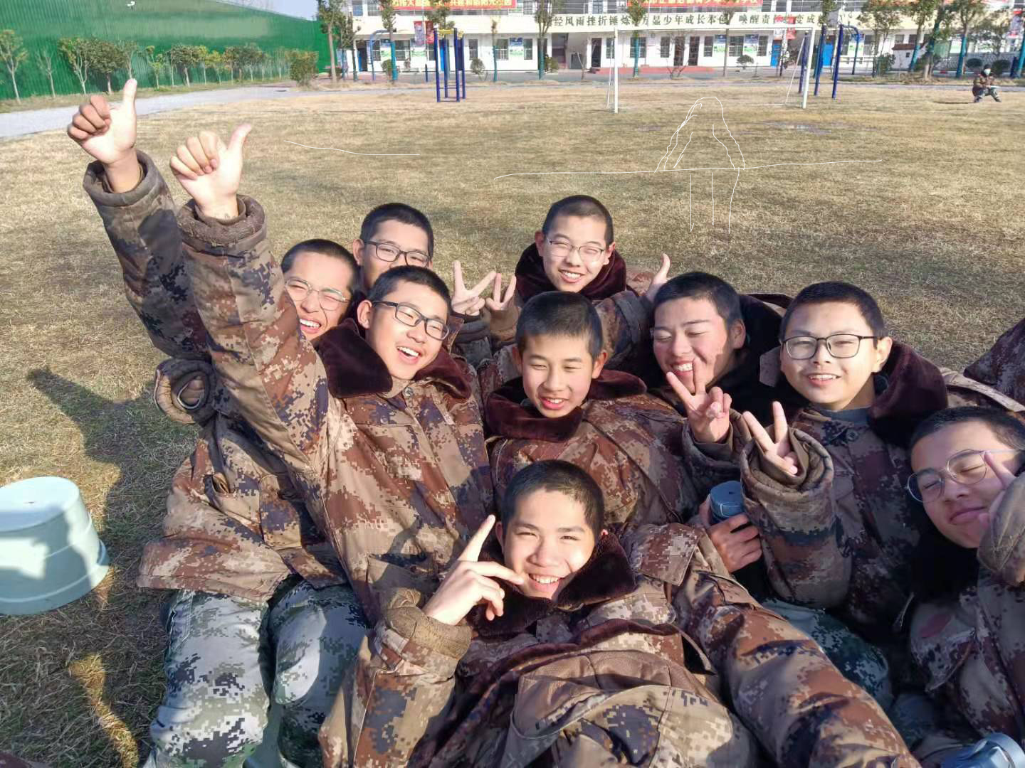 正苗启德青少年特训学校课间游戏