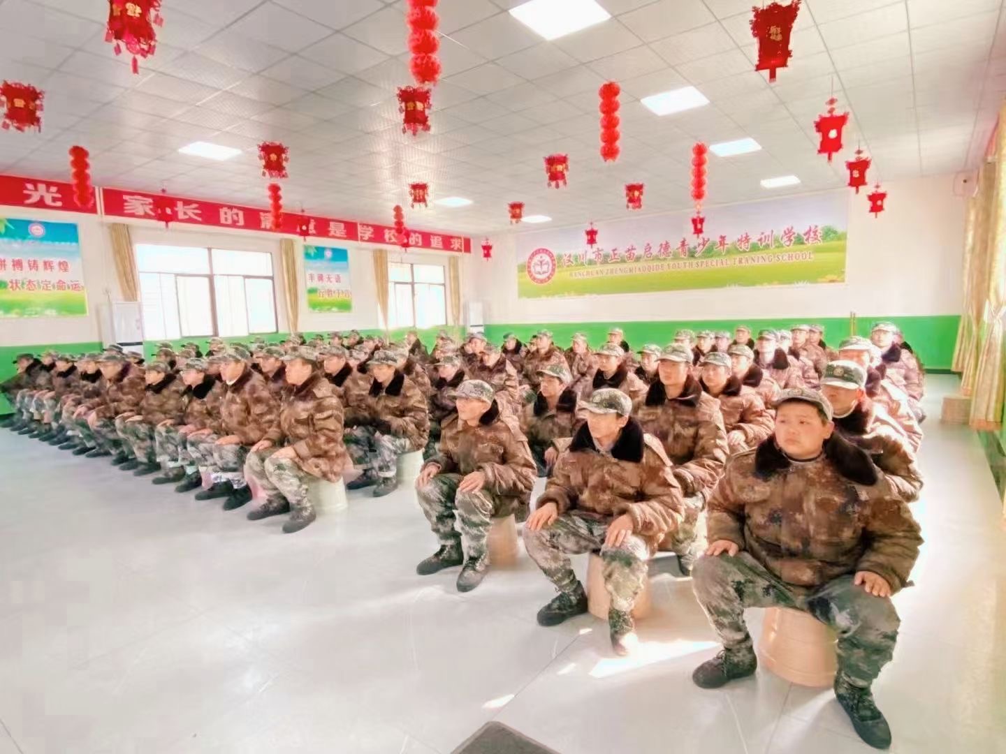 正苗启德学校法制教育公开课