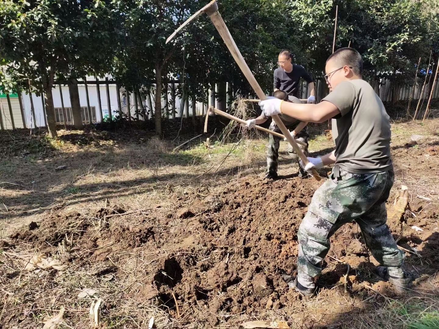 正苗启德青少年特训学校学生